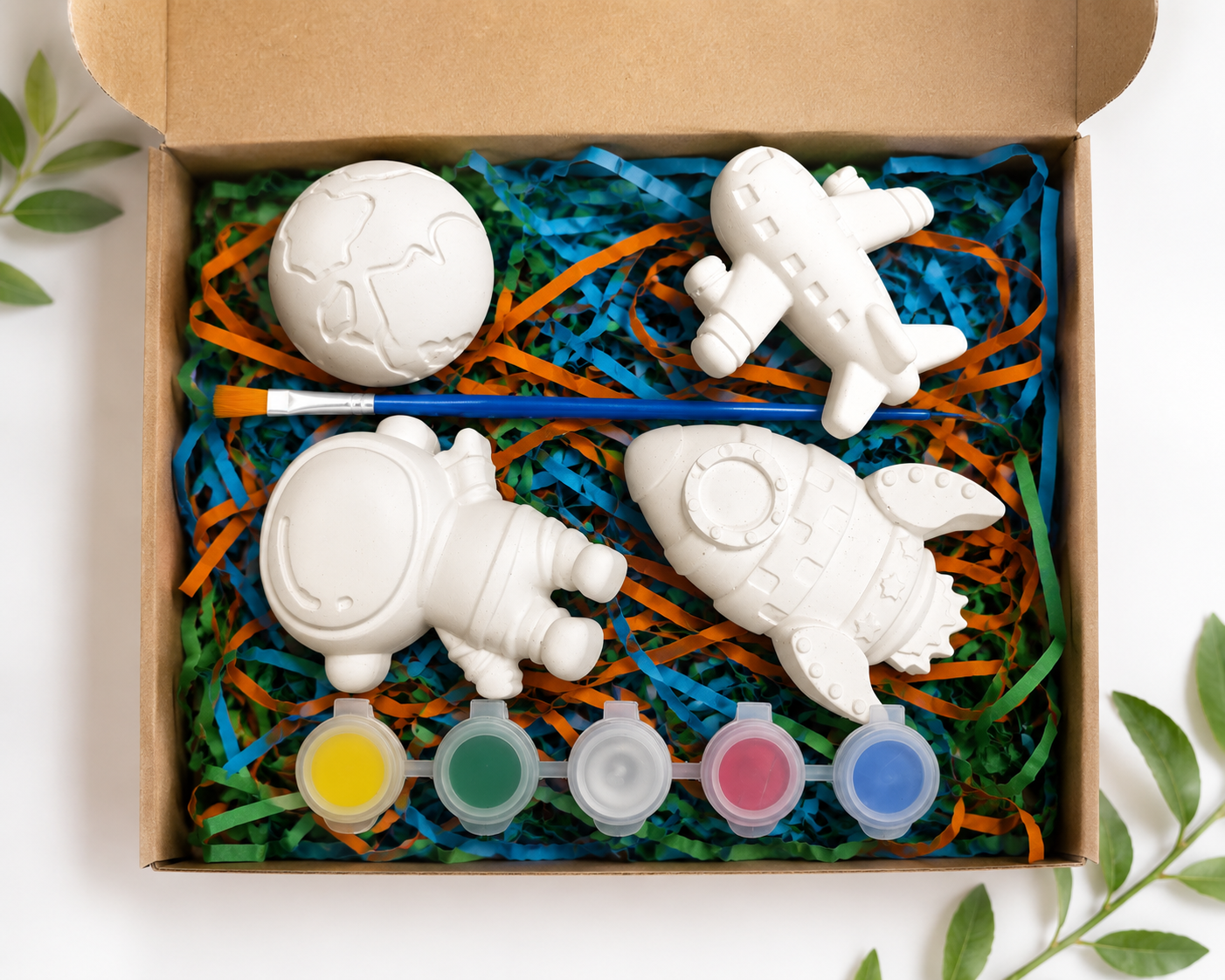 Space Adventure Paint Your Own Plaster Kit 🚀🌙